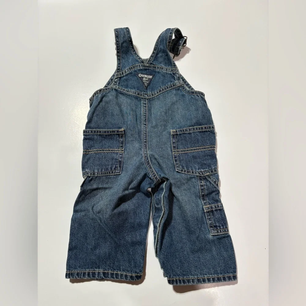 OshKosh B'gosh Denim Overalls size 6months